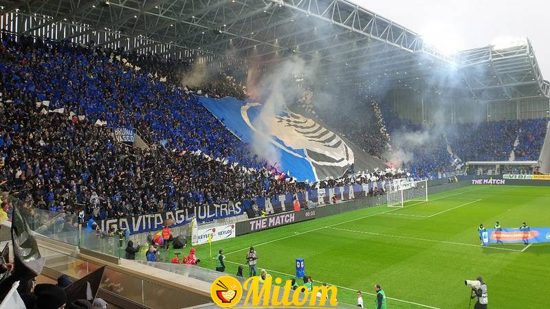 Sân vận động Atleti Azzurri d'Italia đã trải qua nhiều đợt nâng cấp