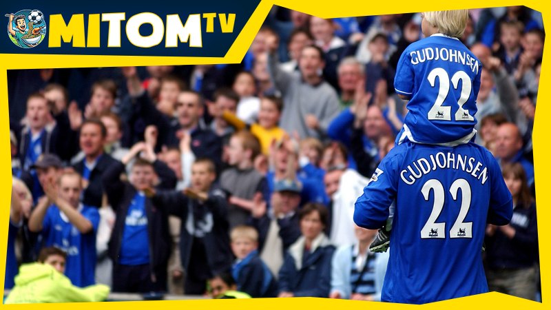Cặp cha con Arnor Gudjohnsen và Eidur từng suýt chút nữa cùng nhau ra sân trong màu áo đội tuyển quốc gia Iceland Cặp cha con Arnor Gudjohnsen và Eidur từng suýt chút nữa cùng nhau ra sân trong màu áo đội tuyển quốc gia Iceland